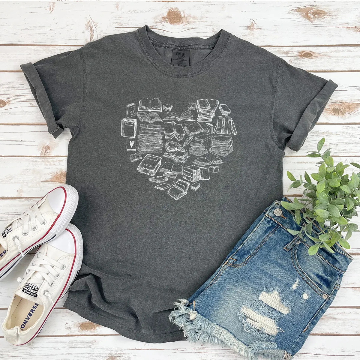 book heart cotton tee