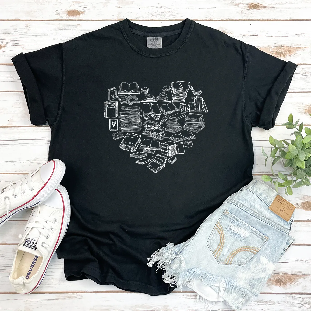 book heart cotton tee