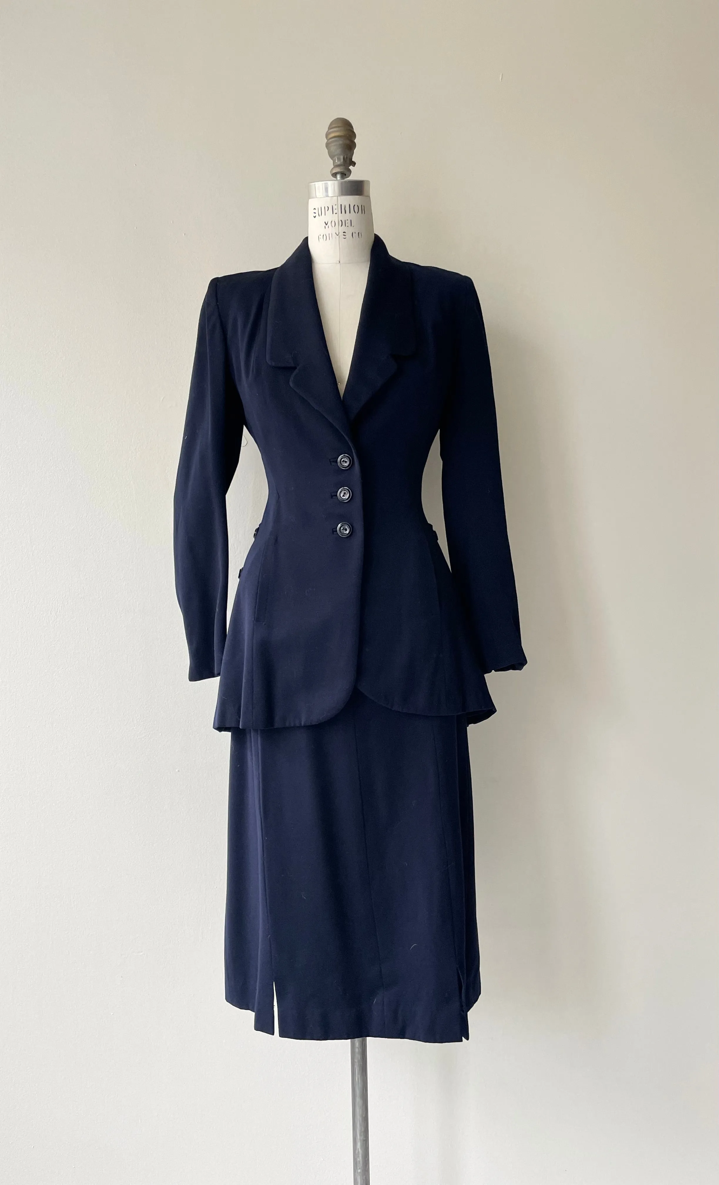 Carillion Wool Suit | 1940s