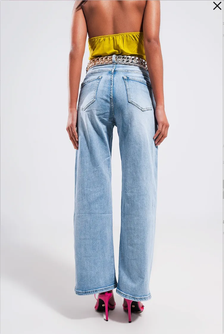 Elena Jeans in Light Wash