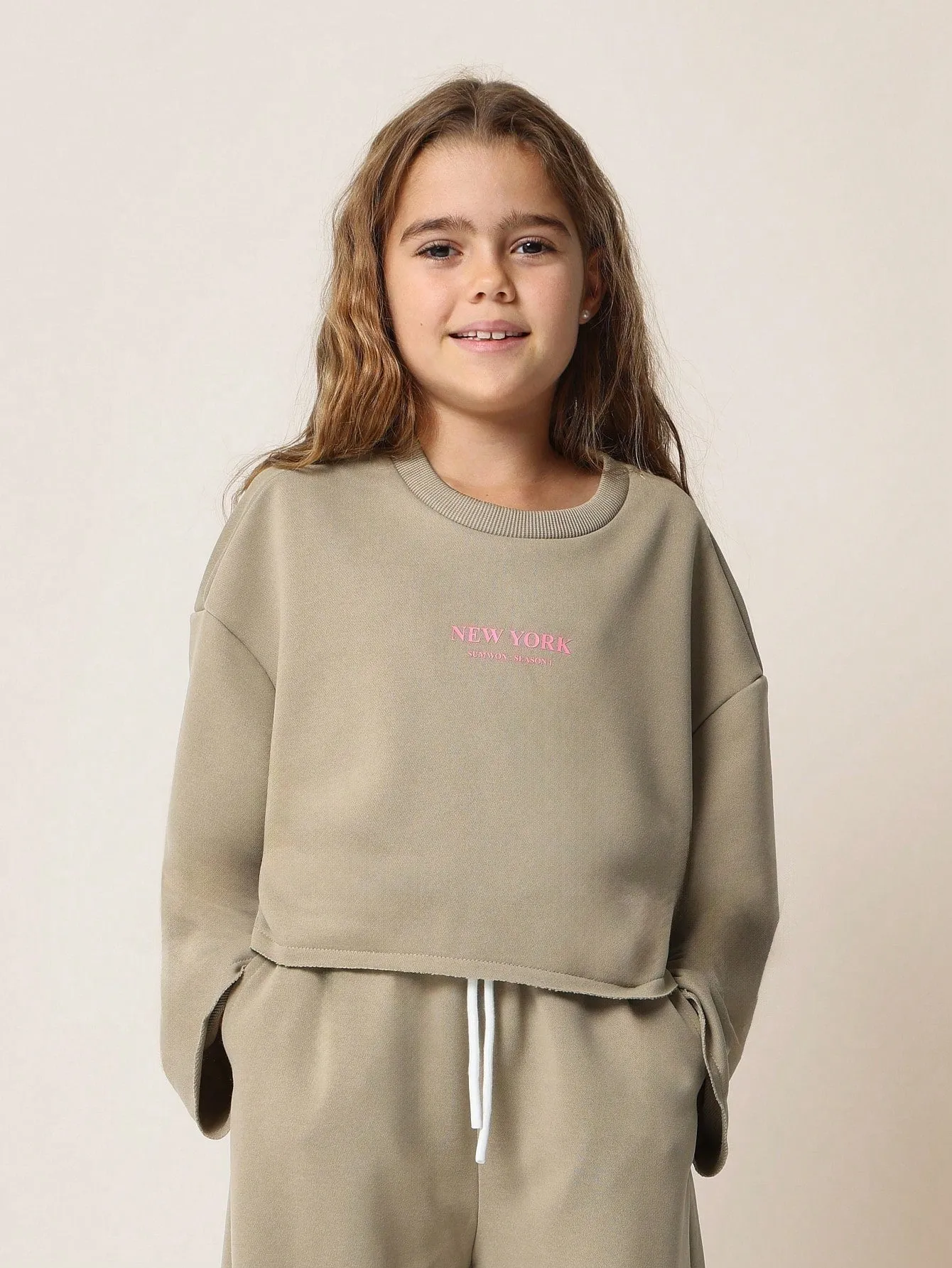 Tween Girls Comfy Raw Edge Crop Sweatshirt & Wide Leg Pant 2 Piece Set